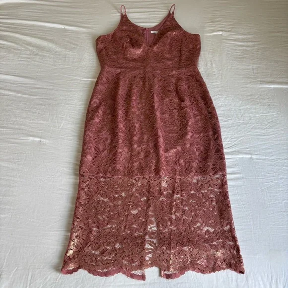 Dress the Population Mauve Gold Lace Leilani Illusion Hem Midi Dress • Size XL - Picture 2 of 16